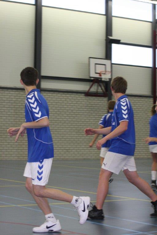 09-Nov-2013 Tilburg C1 - Viking C1 (14).jpg